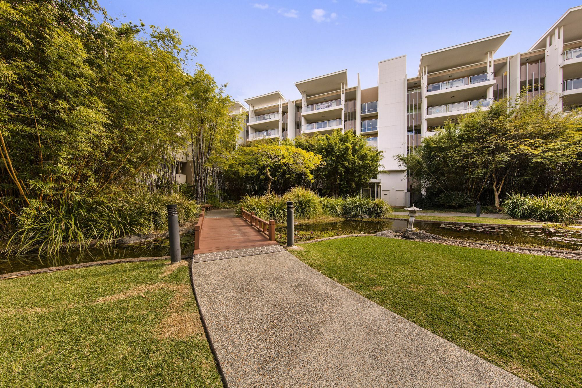 Oaks Brisbane Mews Suites Экстерьер фото